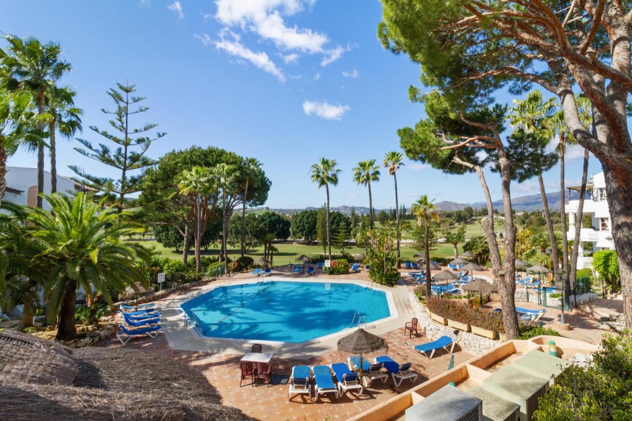Matchroom Country Club Resort Фуeнхирола Екстериор снимка
