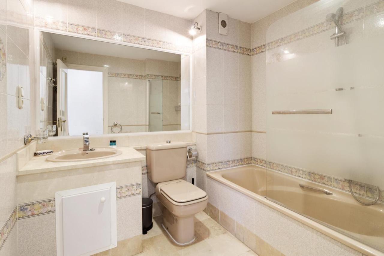 Matchroom Country Club Resort Фуeнхирола Екстериор снимка