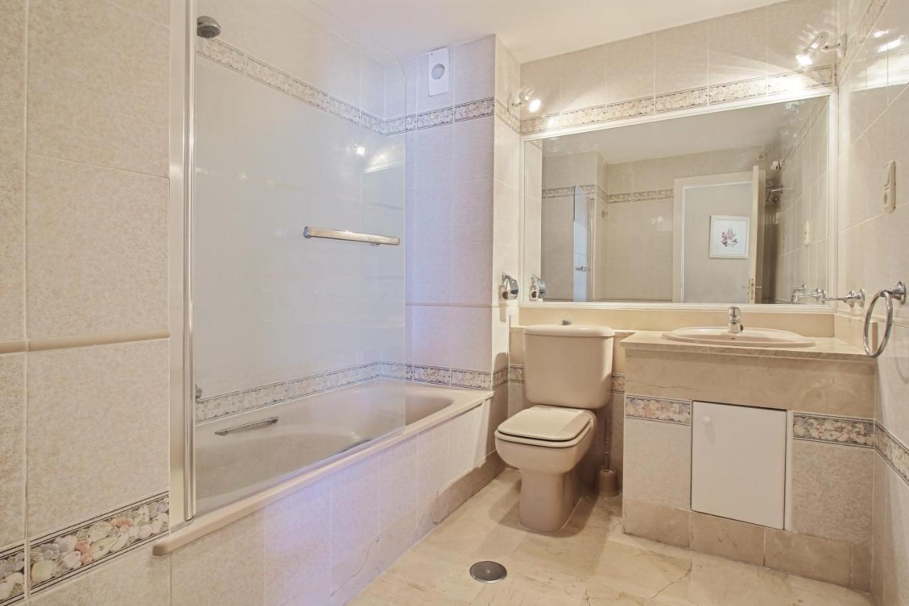 Matchroom Country Club Resort Фуeнхирола Екстериор снимка